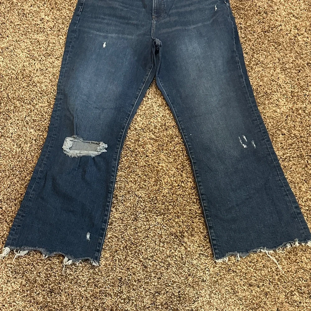 Express Classic Blue Jeans - Picture 6 of 10